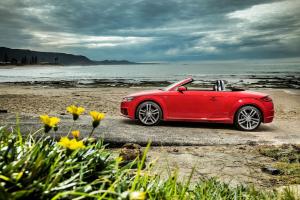 Audi TT Roadster 2.0 TFSI Quattro S-Line 2015 года  (AU)